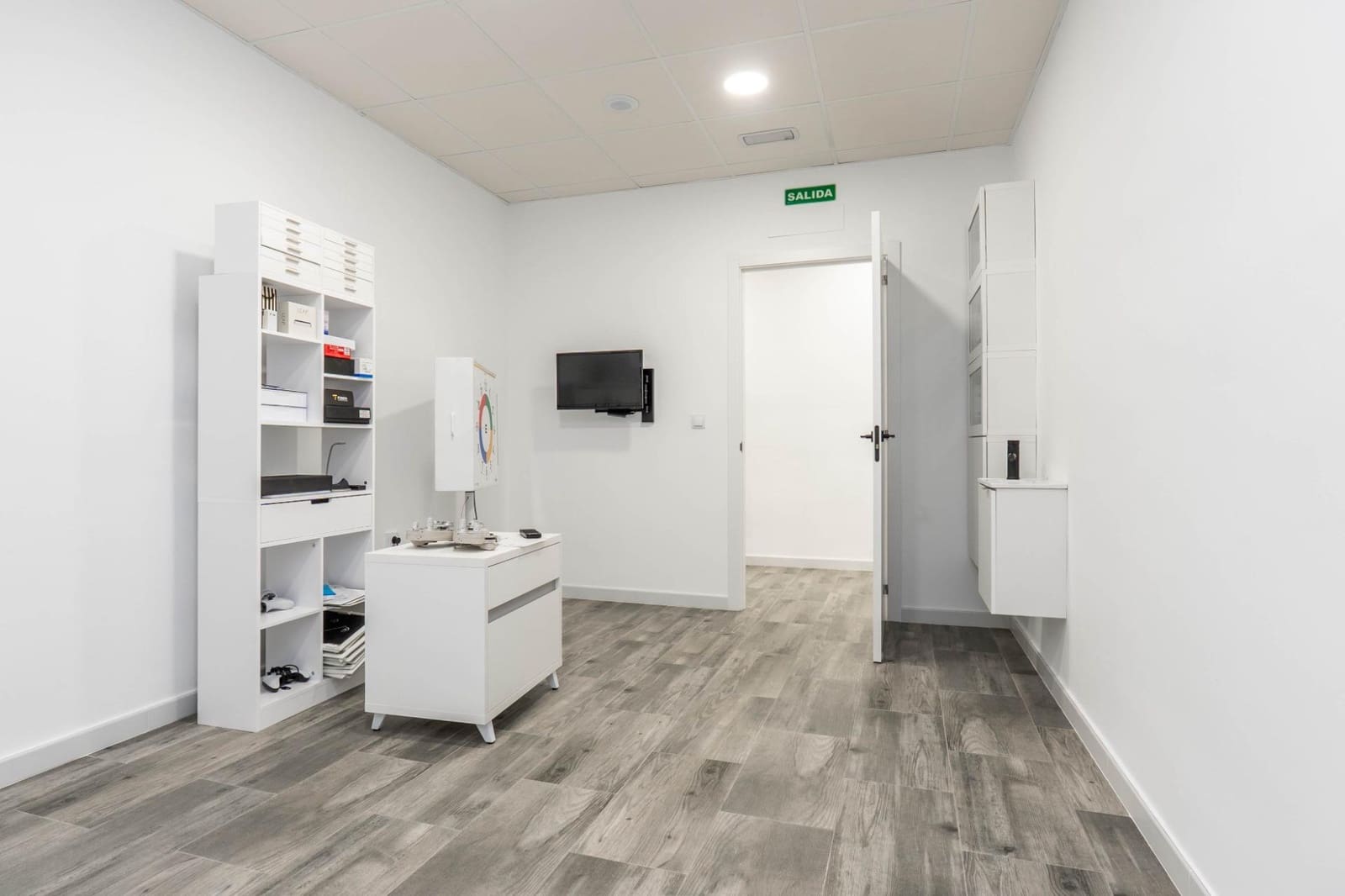 9 slaapkamer Commercieel te koop in Padul - € 224.900 (Ref: 9488414)