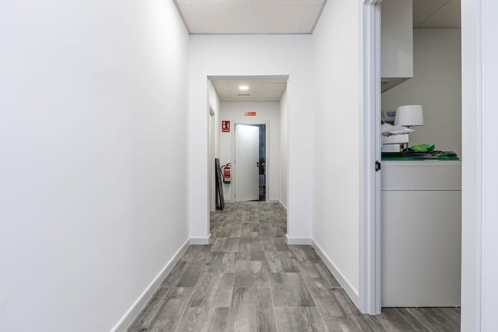 9 slaapkamer Commercieel te koop in Padul - € 224.900 (Ref: 9488414)