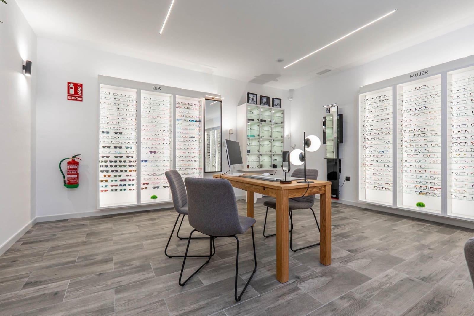 9 slaapkamer Commercieel te koop in Padul - € 224.900 (Ref: 9488414)