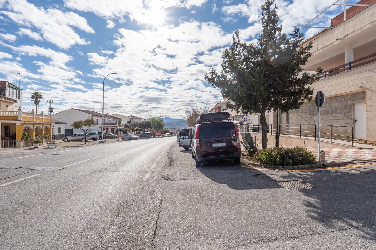 9 slaapkamer Commercieel te koop in Padul - € 224.900 (Ref: 9488414)