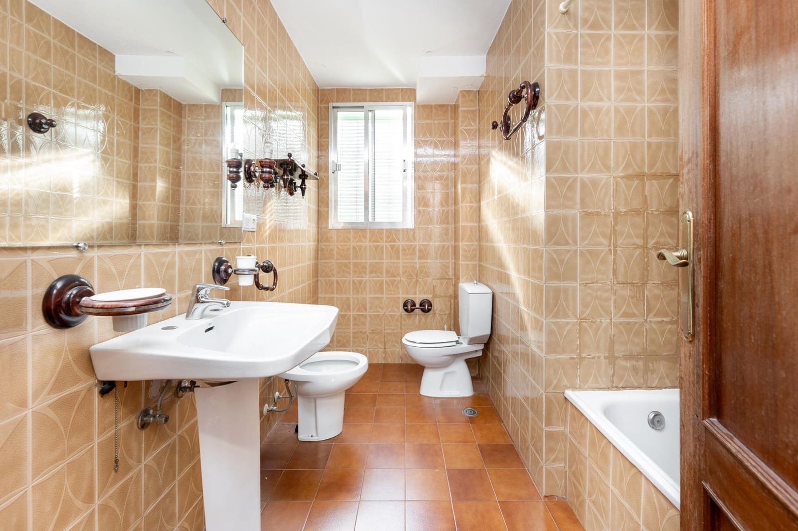 3 bedroom Flat for sale in Granada city - € 370,000 (Ref: 9488416)