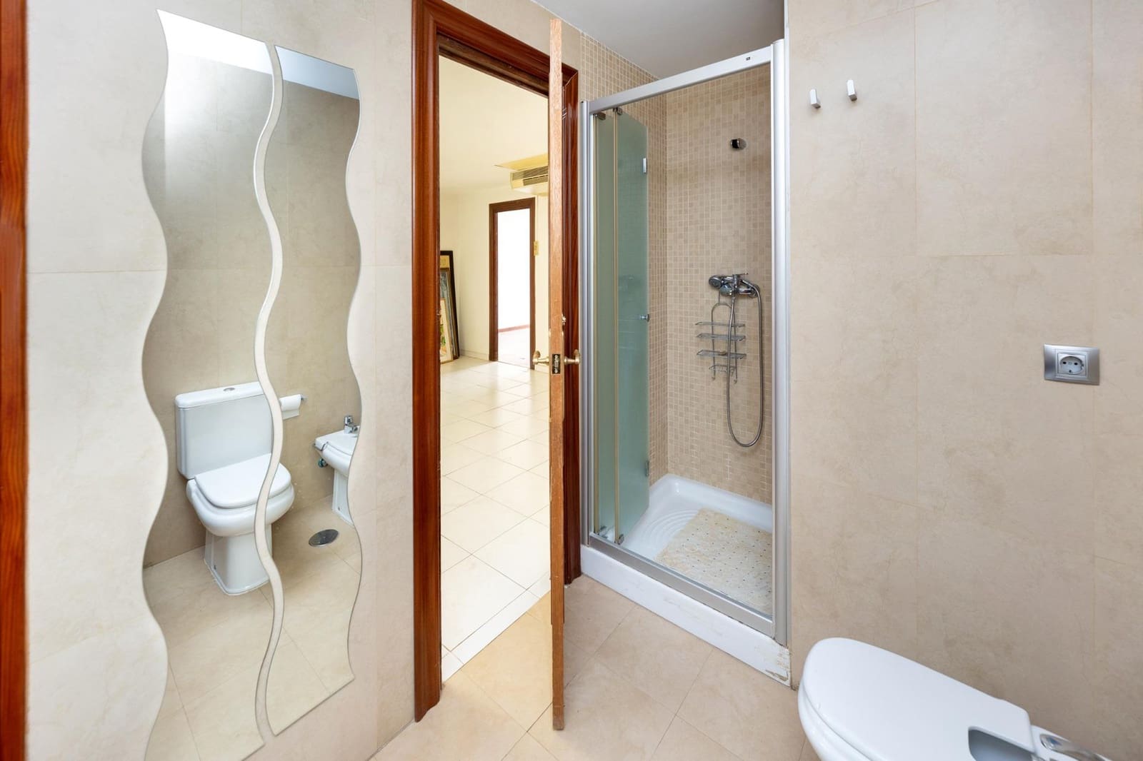 3 bedroom Flat for sale in Granada city - € 370,000 (Ref: 9488416)