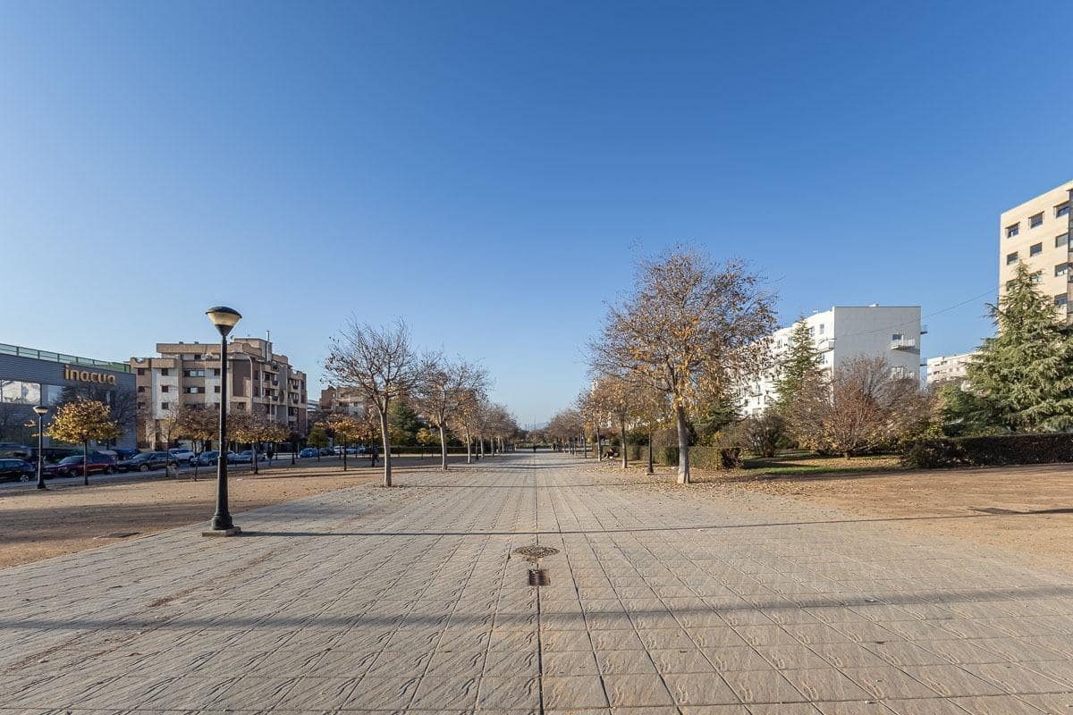 2 soveværelse Lejlighed til salg i Granada by med swimmingpool - € 320.000 (Ref: 9488418)