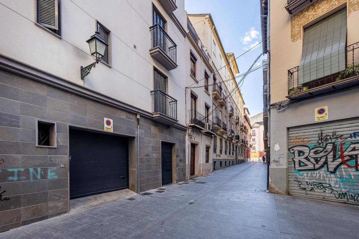 1 slaapkamer Flat te koop in Granada stad - € 179.500 (Ref: 9488419)