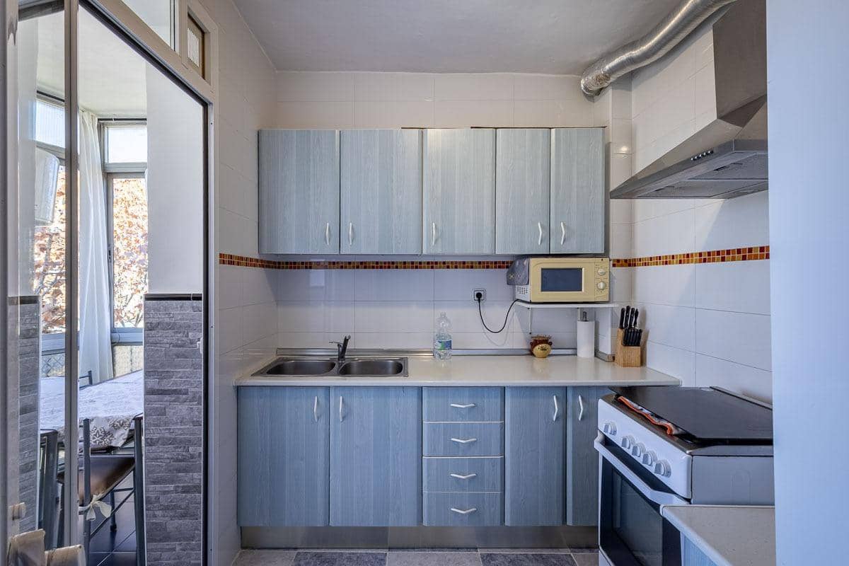 3 bedroom Flat for sale in Granada city - € 169,900 (Ref: 9491719)