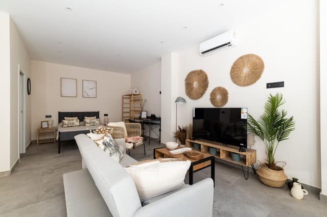 Piso de 1 habitación en Carretera de la Sierra, Granada ciudad en venta - 145.000 € (Ref: 9491720)