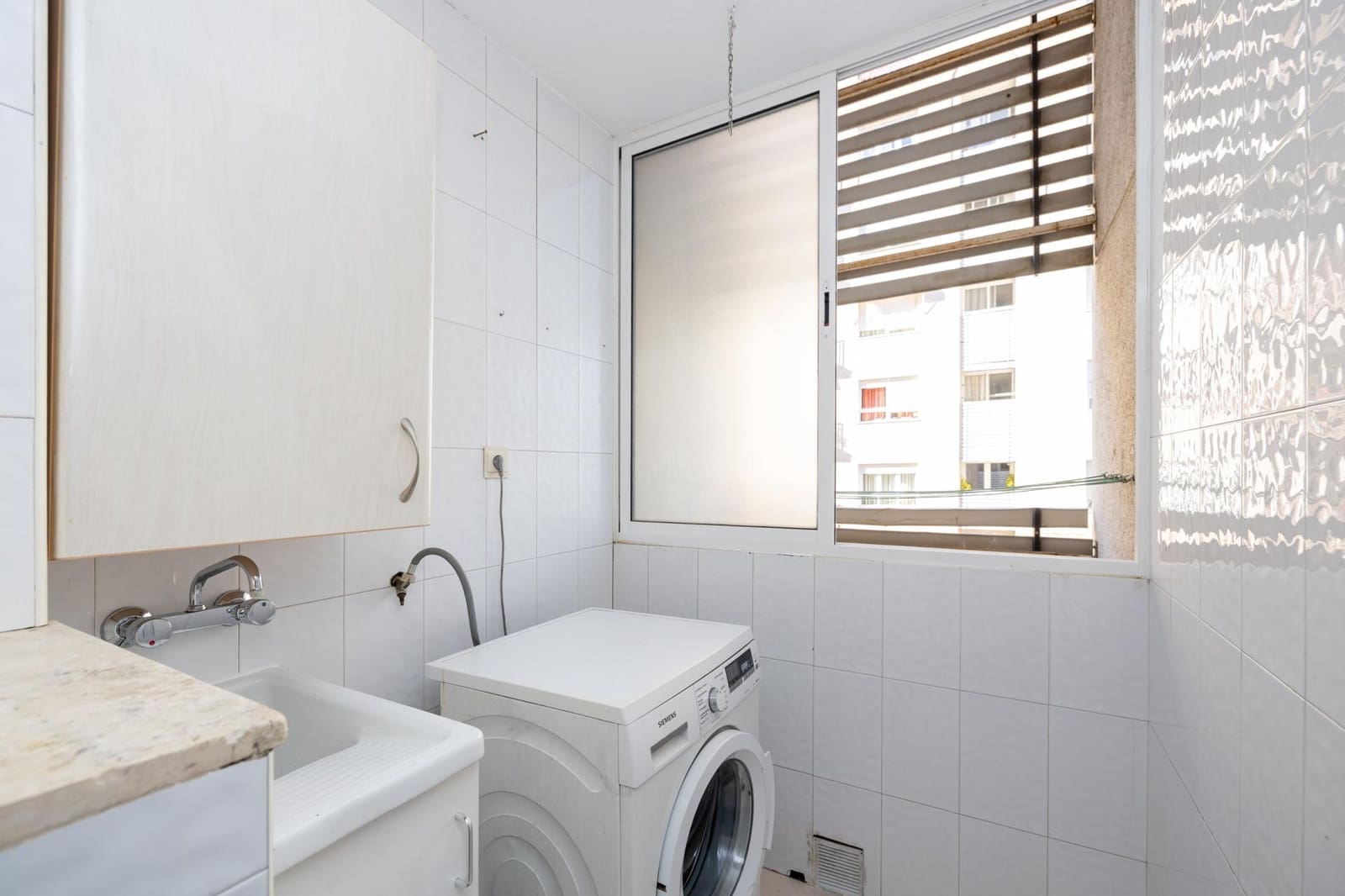 4 bedroom Flat for sale in Granada city - € 319,000 (Ref: 9491724)