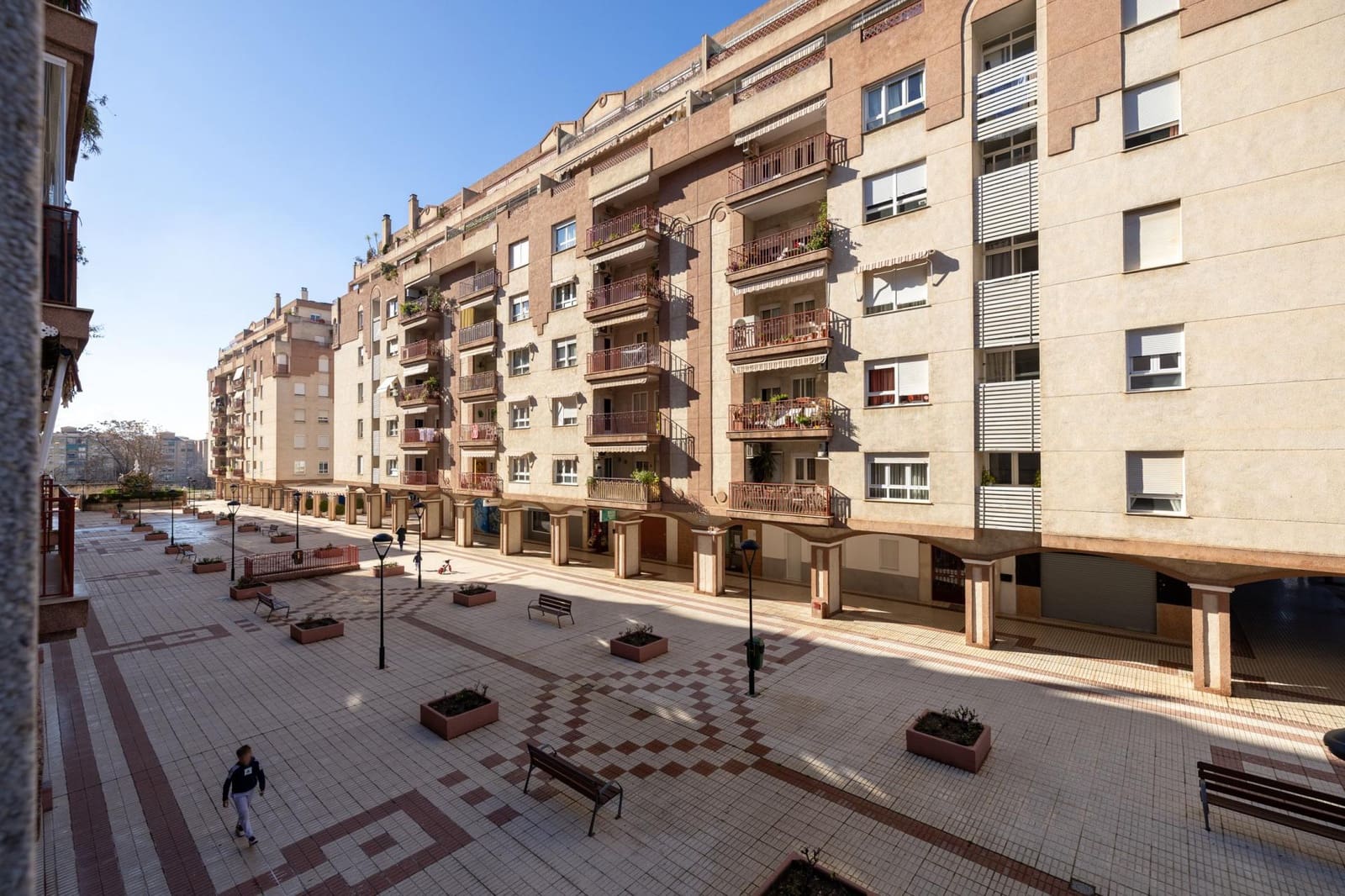 4 bedroom Flat for sale in Granada city - € 319,000 (Ref: 9491724)