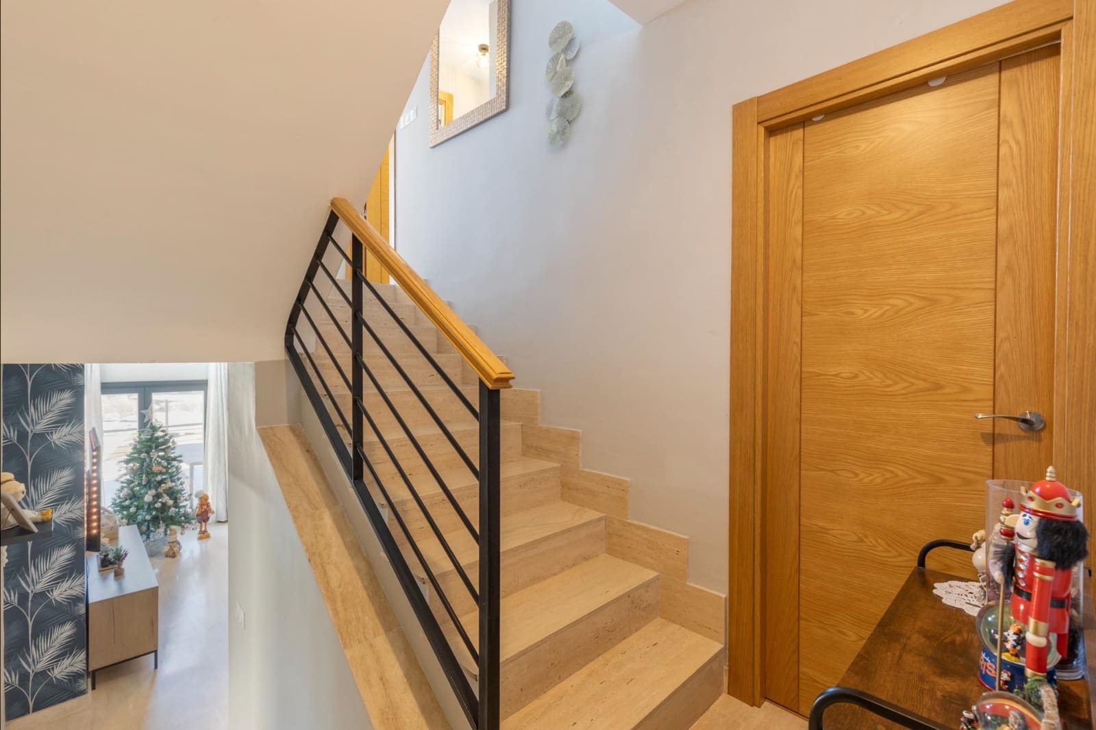 4 soveværelse Rækkehus til salg i Las Gabias med swimmingpool garage - € 299.000 (Ref: 9496431)