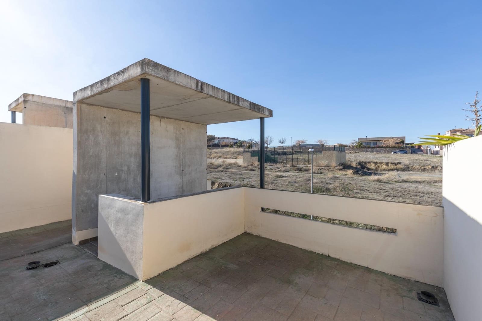 4 soveværelse Rækkehus til salg i Las Gabias med swimmingpool garage - € 299.000 (Ref: 9496431)