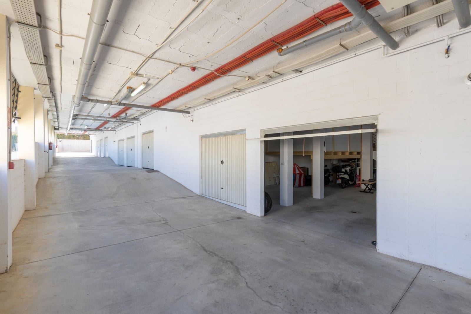 4 soveværelse Rækkehus til salg i Las Gabias med swimmingpool garage - € 299.000 (Ref: 9496431)