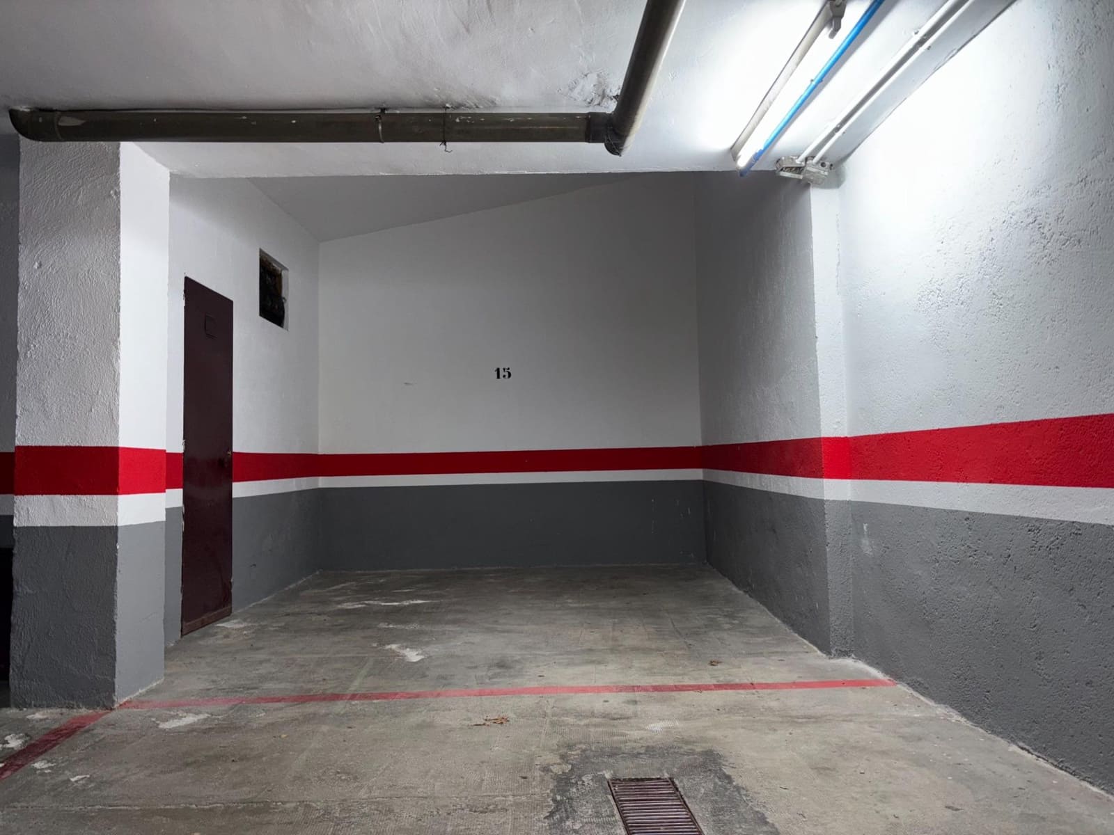 Garage for sale in Granada city - € 40,000 (Ref: 9496432)