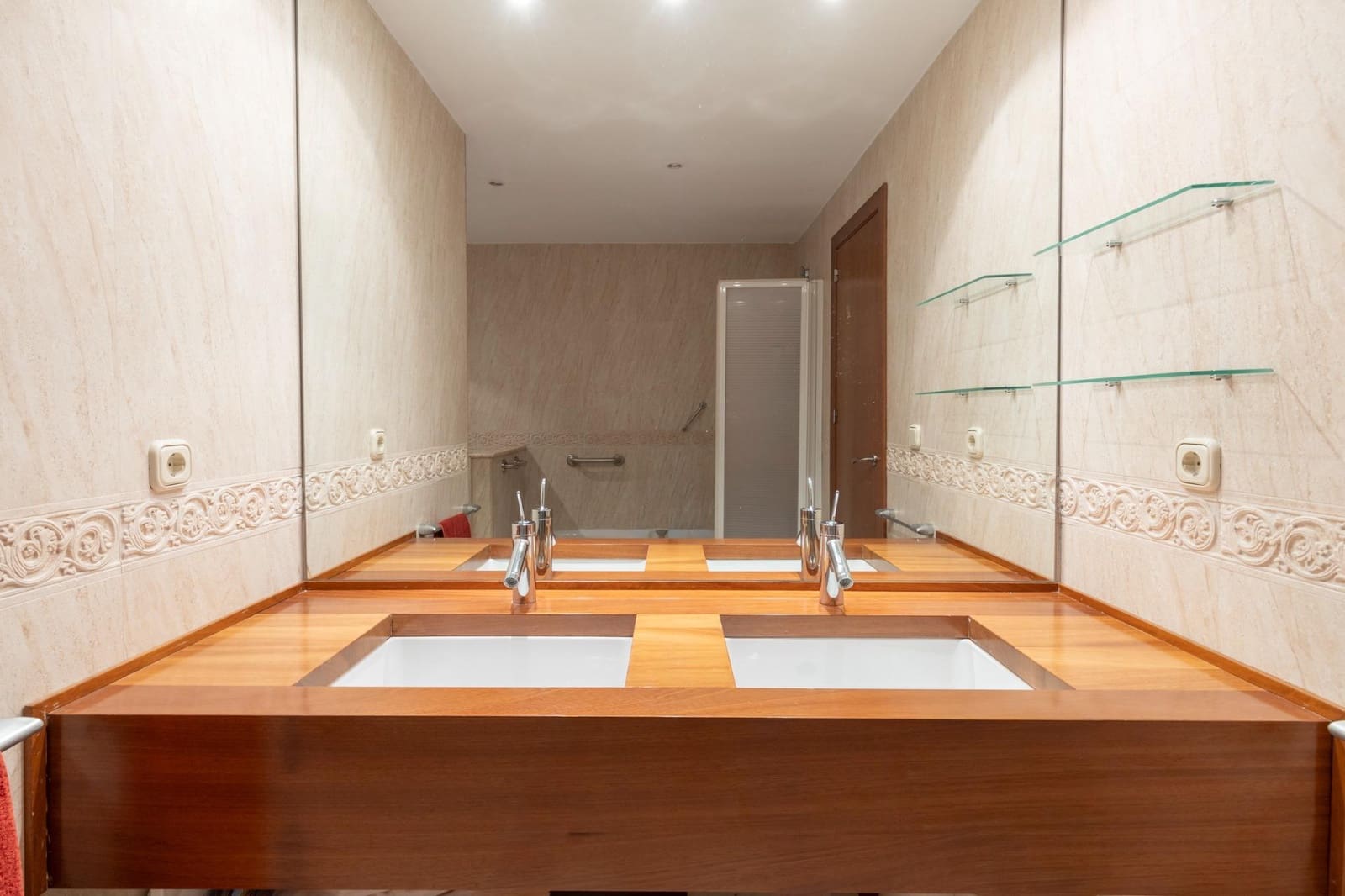 3 soveværelse Lejlighed til salg i Granada by - € 420.000 (Ref: 9496433)