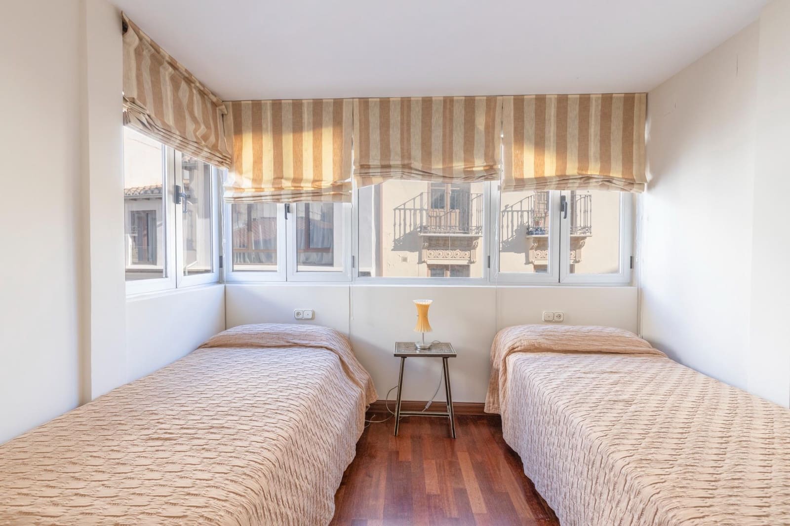 3 soveværelse Lejlighed til salg i Granada by - € 420.000 (Ref: 9496433)