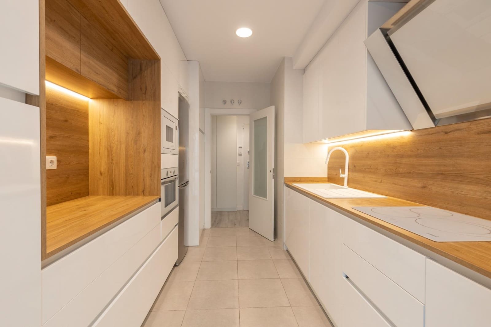 3 soverom Leilighet til salgs i Granada by med svømmebasseng garasje - € 324 900 (Ref: 9497580)