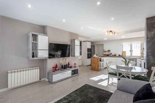 3 chambre Villa/Maison Mitoyenne à vendre à Monachil avec garage - 250 000 € (Ref: 9497581)