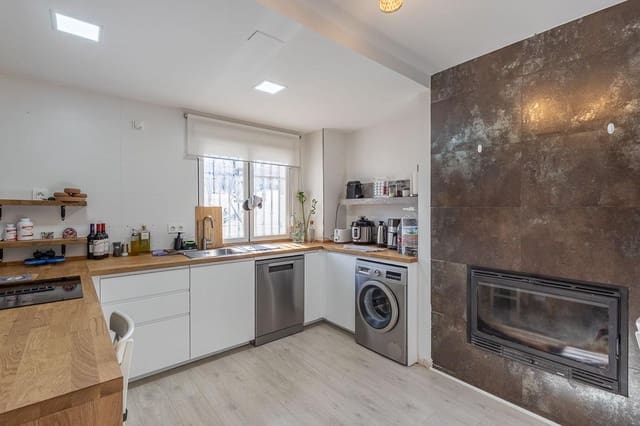 3 chambre Villa/Maison Mitoyenne à vendre à Monachil avec garage - 250 000 € (Ref: 9497581)