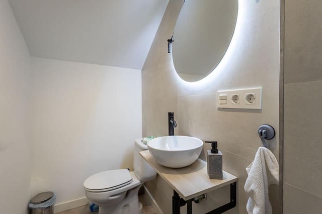 3 Zimmer Reihenhaus zu verkaufen in Monachil mit Garage - 230.000 € (Ref: 9497581)