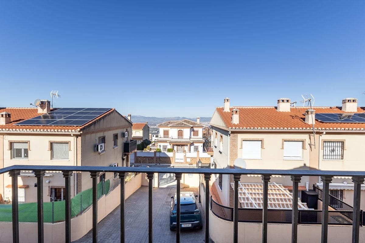 3 Zimmer Reihenhaus zu verkaufen in Monachil mit Garage - 230.000 € (Ref: 9497581)