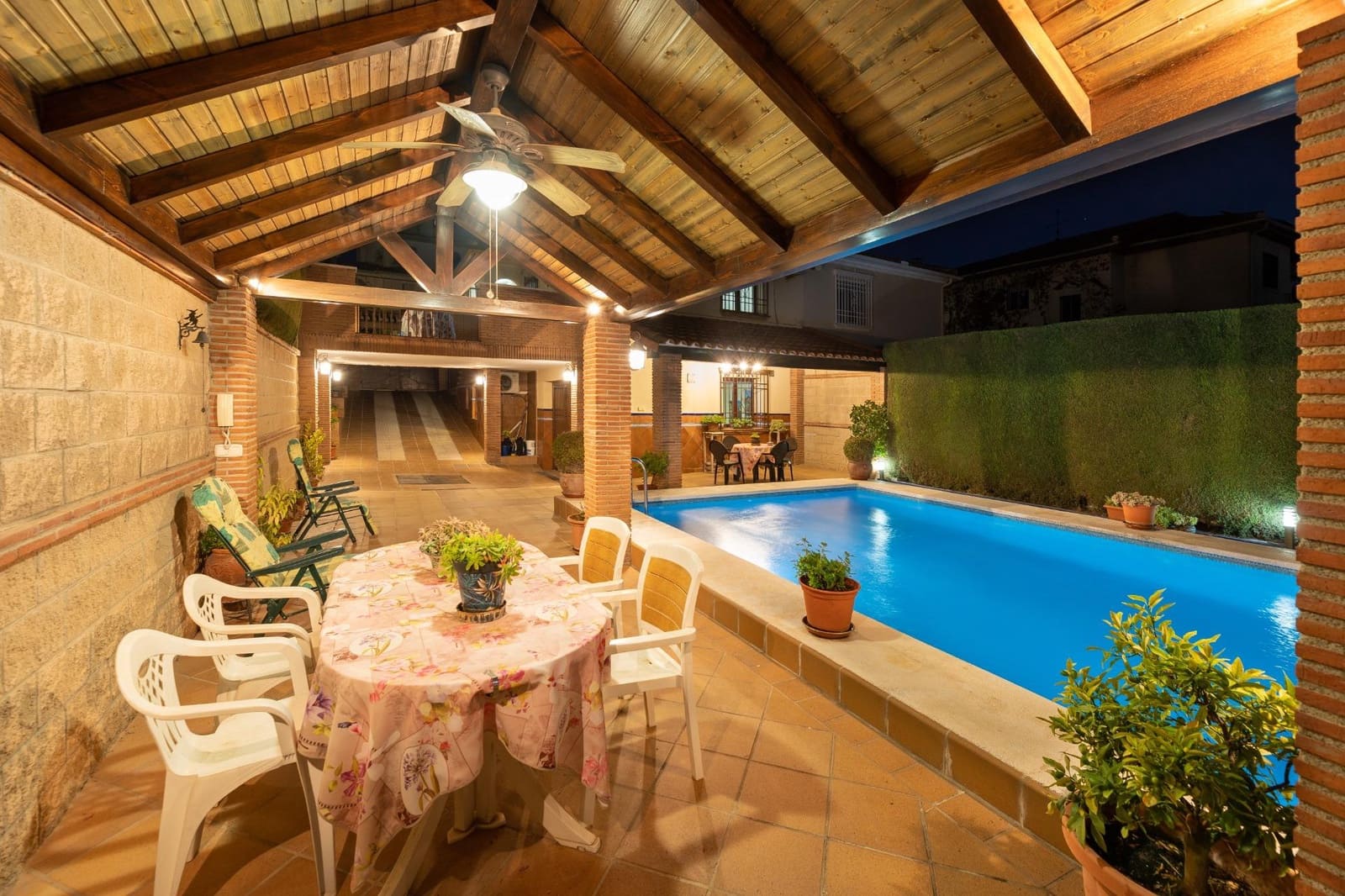 4 bedroom Terraced Villa for sale in Peligros with pool garage - € 395,000 (Ref: 9502661)