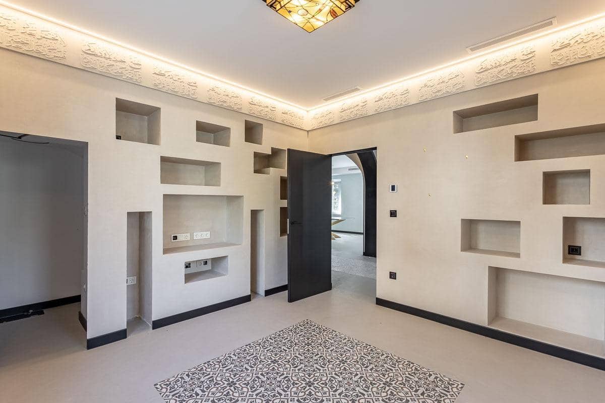 5 bedroom Villa for sale in Granada city with garage - € 1,395,000 (Ref: 9504553)