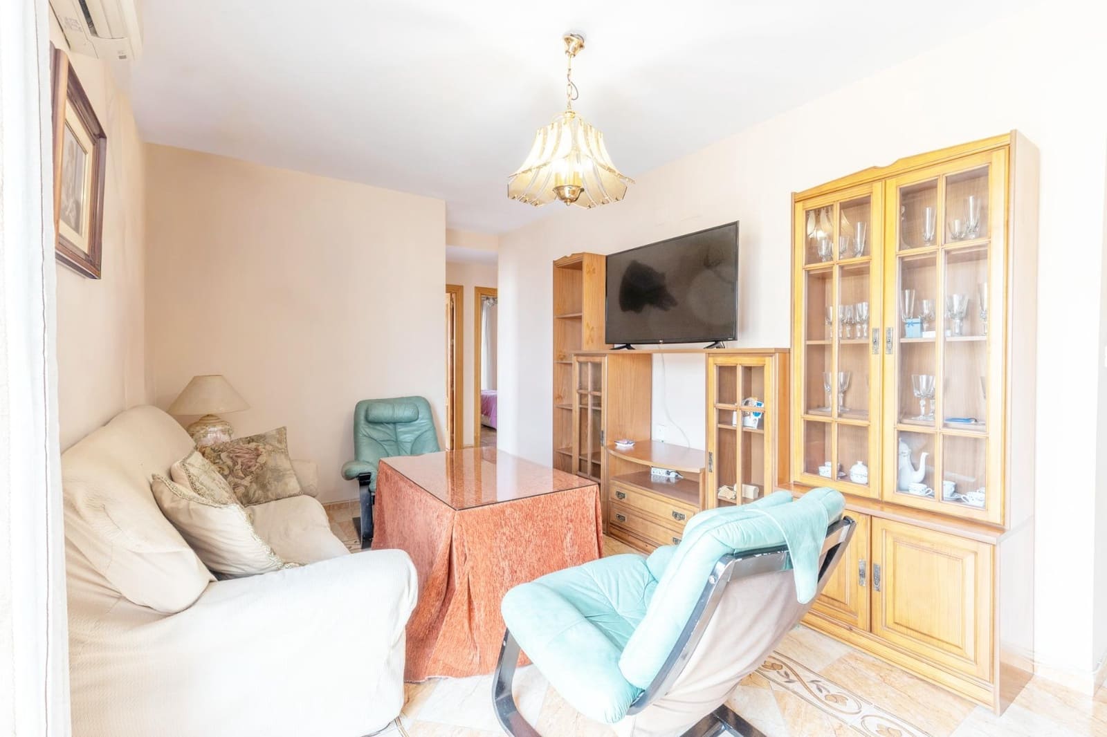 Piso de 2 habitaciones en Peligros en venta - 129.900 € (Ref: 9509235)