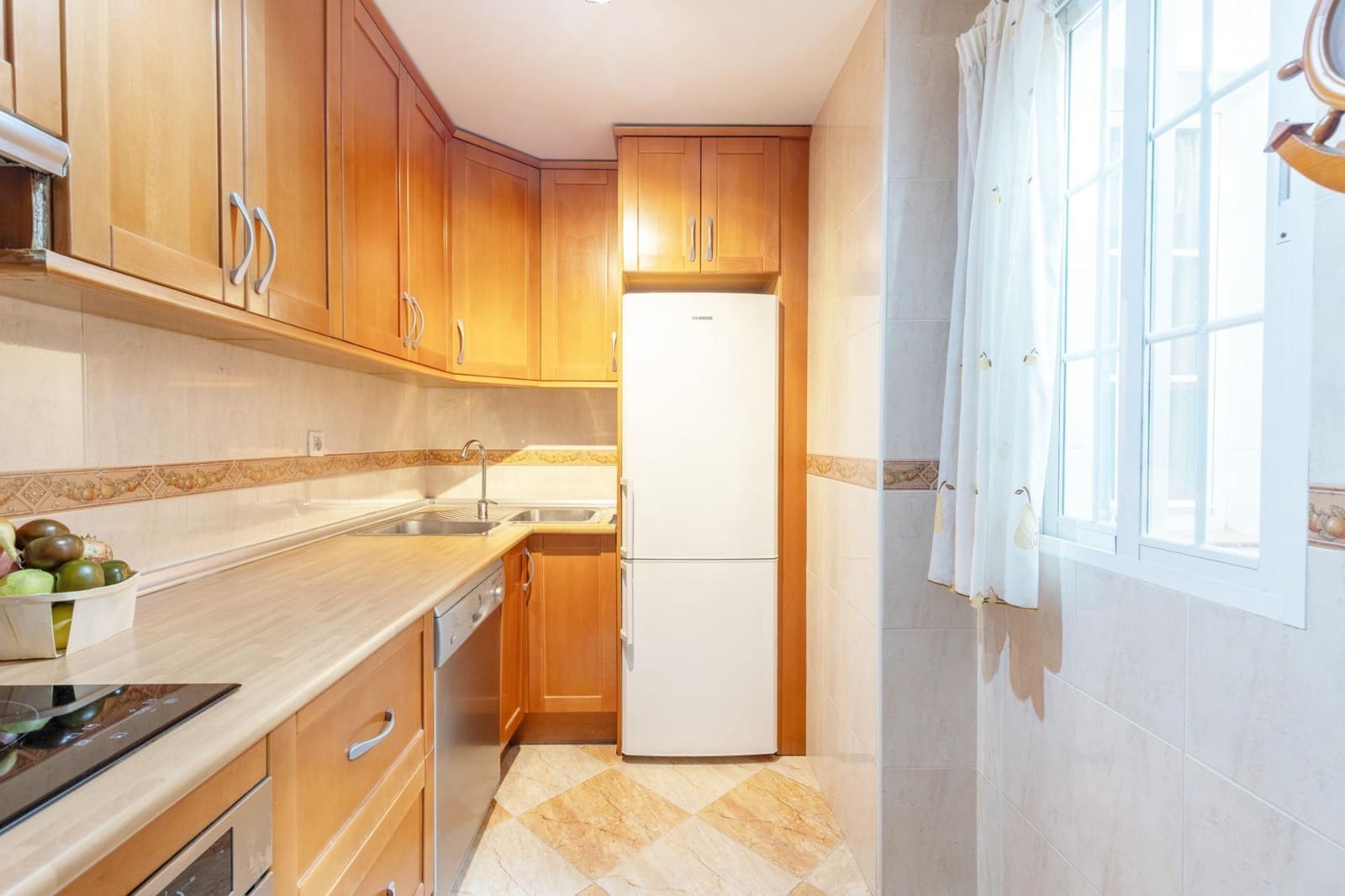 Piso de 2 habitaciones en Peligros en venta - 129.900 € (Ref: 9509235)