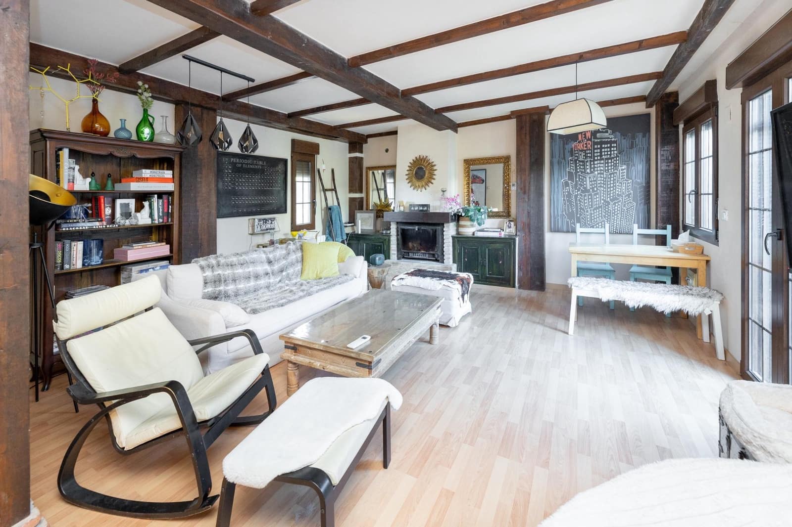 5 bedroom Villa for sale in Albolote with pool garage - € 350,000 (Ref: 9509236)