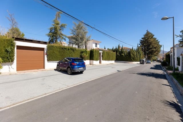 5 sypialnia Willa na sprzedaż w Albolote z basenem garażem - 350 000 € (Ref: 9509236)