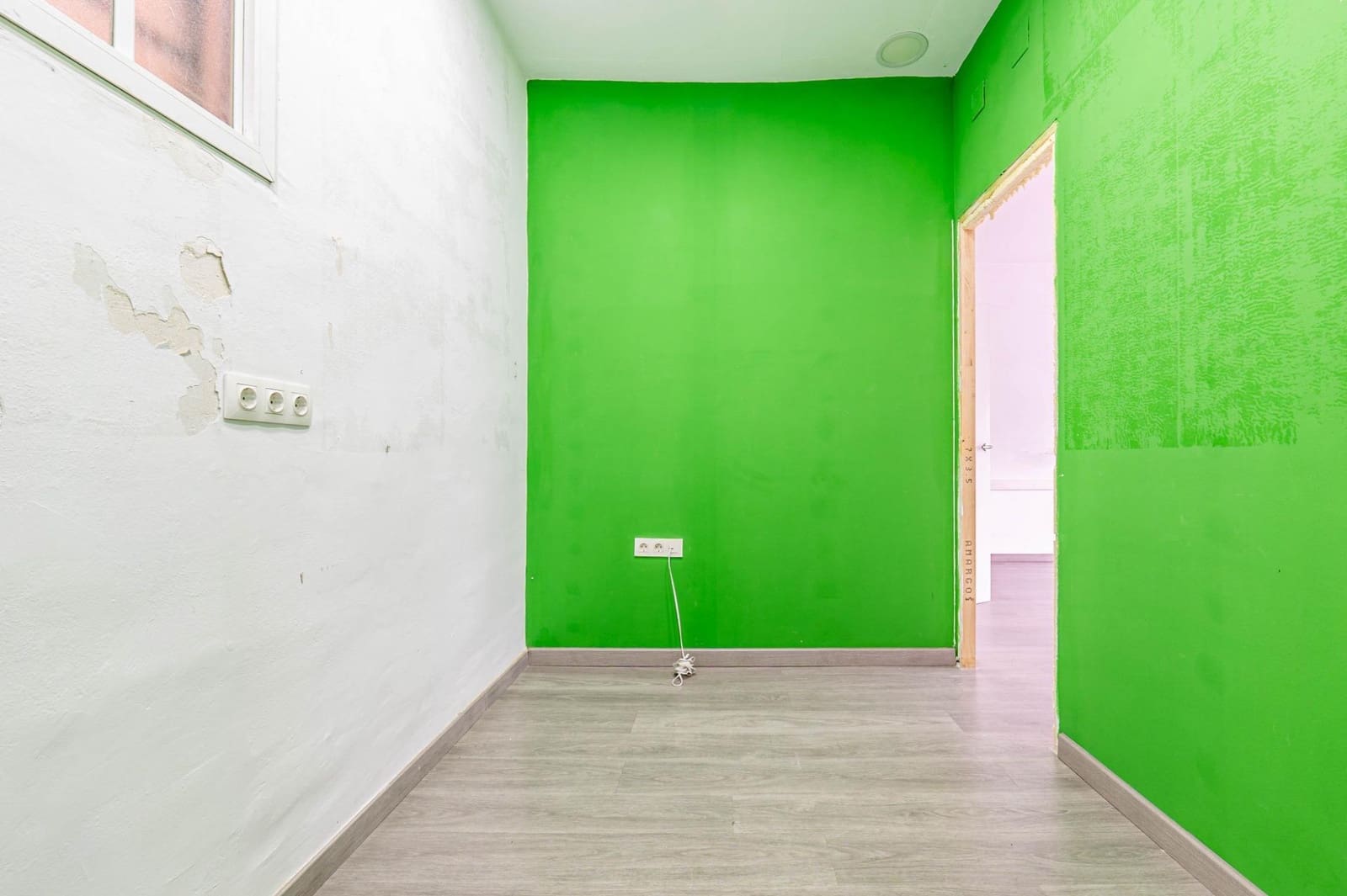 3 bedroom Commercial for sale in Granada city - € 120,000 (Ref: 9527913)