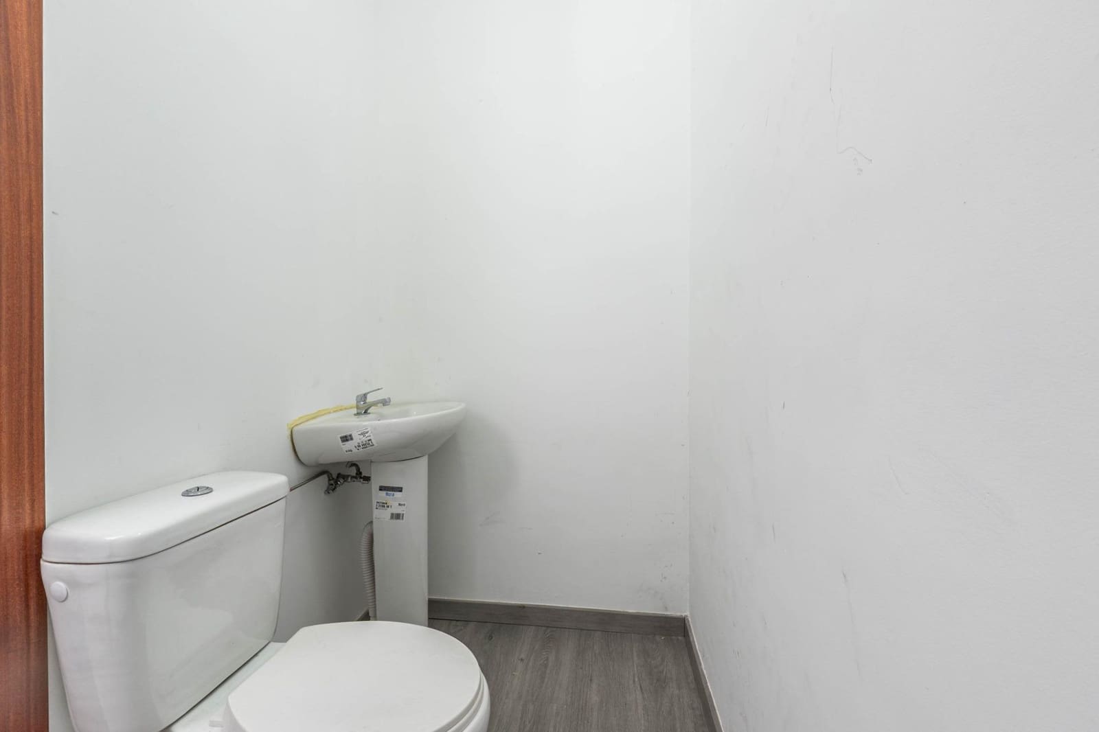 3 bedroom Commercial for sale in Granada city - € 120,000 (Ref: 9527913)