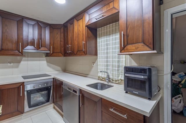 3 bedroom Flat for sale in Granada city - € 260,000 (Ref: 9527915)