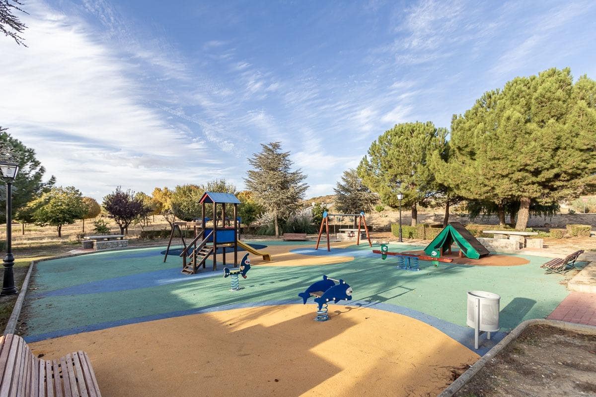 Area Edificabile in vendita in Dilar - 69.000 € (Rif: 9527916)