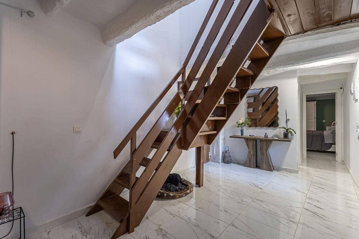 4 makuuhuone Omakotitalo myytävänä paikassa Atarfe - 180 000 € (Ref: 9527920)