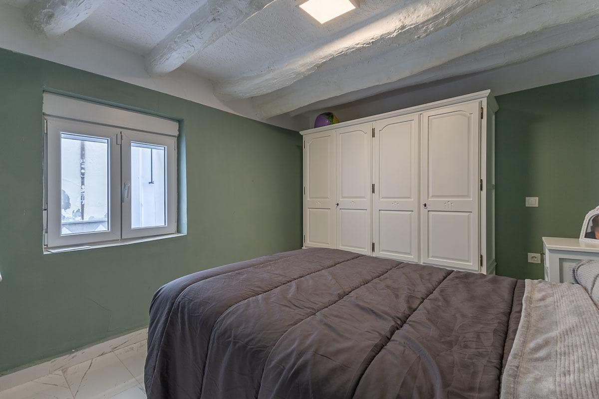 4 makuuhuone Omakotitalo myytävänä paikassa Atarfe - 180 000 € (Ref: 9527920)