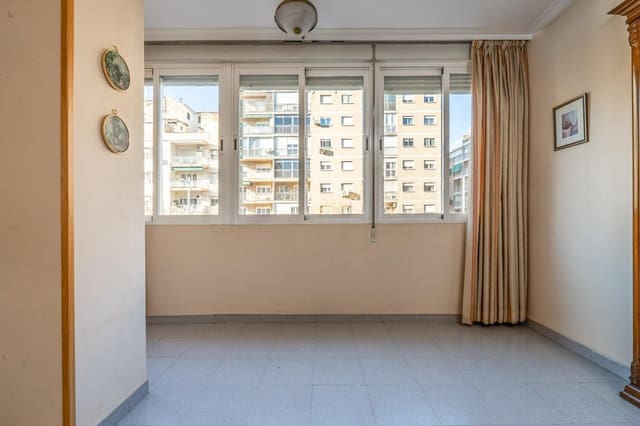 5 sypialnia Mieszkanie na sprzedaż w Miasto Grenada - 325 000 € (Ref: 9530442)