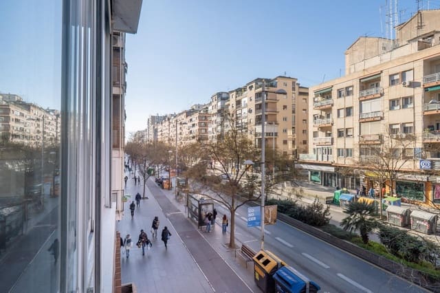 5 sypialnia Mieszkanie na sprzedaż w Miasto Grenada - 325 000 € (Ref: 9530442)