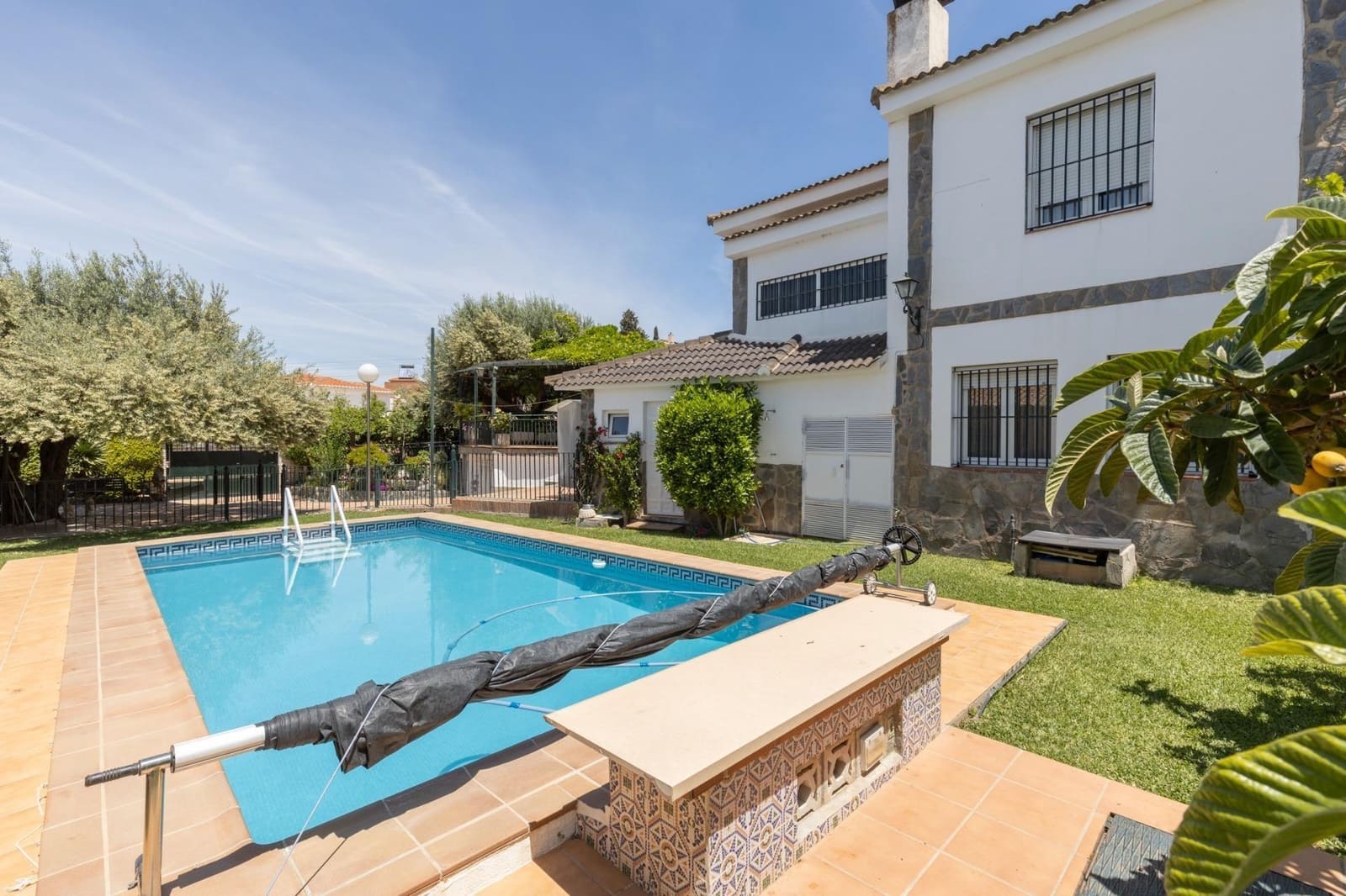 6 sovrum Villa till salu i Otura med pool garage - 480 000 € (Ref: 9534003)