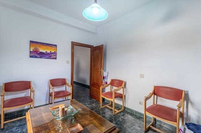 4 soveværelse Lejlighed til salg i Zaidin, Granada by - € 200.000 (Ref: 9535844)