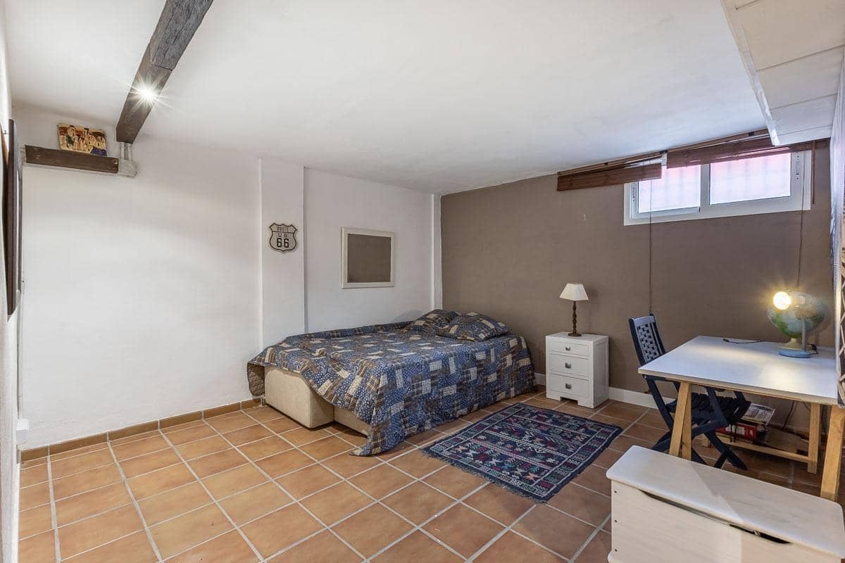 4 soverom Kjedet enebolig til salgs i Alhendin med svømmebasseng garasje - € 309 000 (Ref: 9535846)