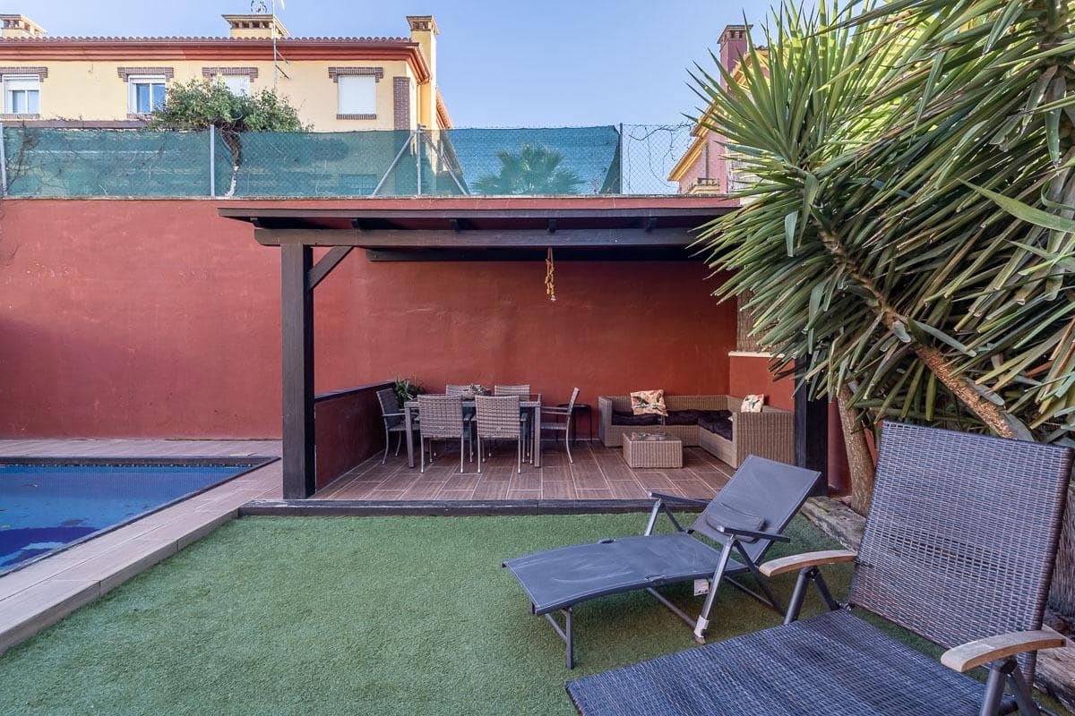 4 soverom Kjedet enebolig til salgs i Alhendin med svømmebasseng garasje - € 309 000 (Ref: 9535846)