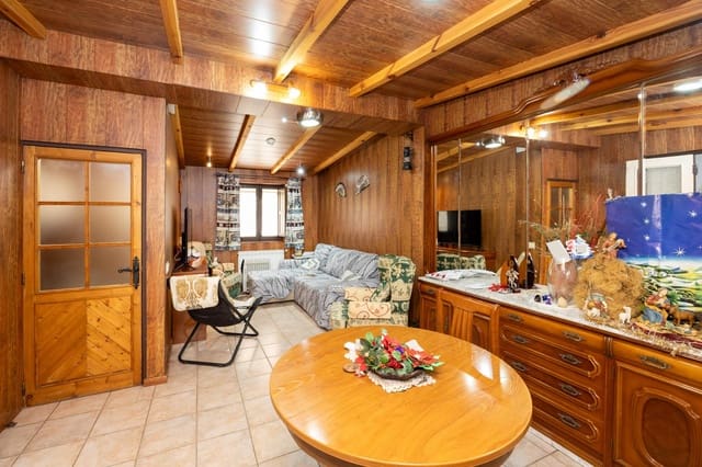 3 makuuhuone Rivitalo myytävänä paikassa Granada kaupunki - 210 000 € (Ref: 9535847)