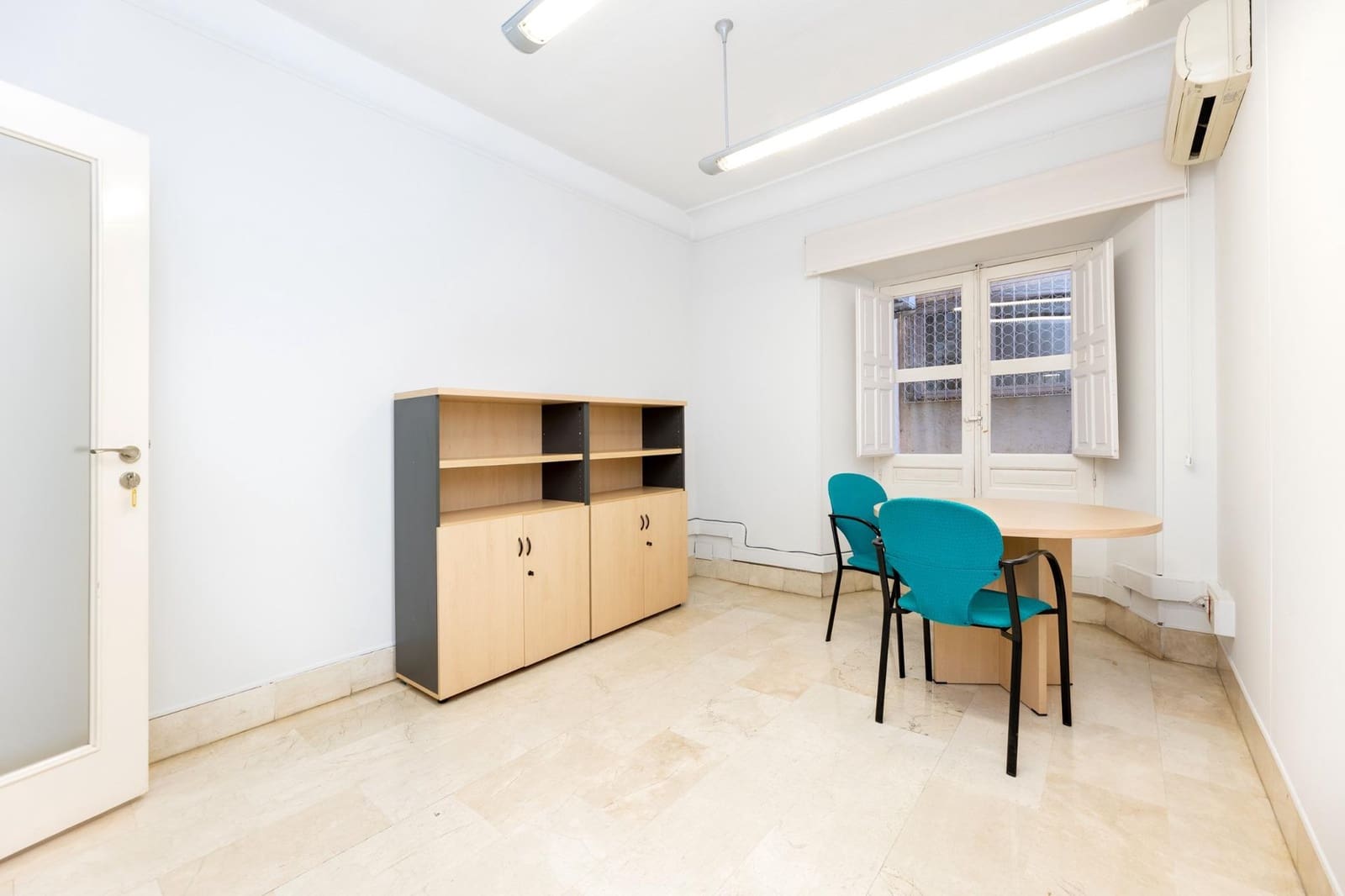 7 sovrum Lägenhet till salu i Granada stad - 520 000 € (Ref: 9556076)