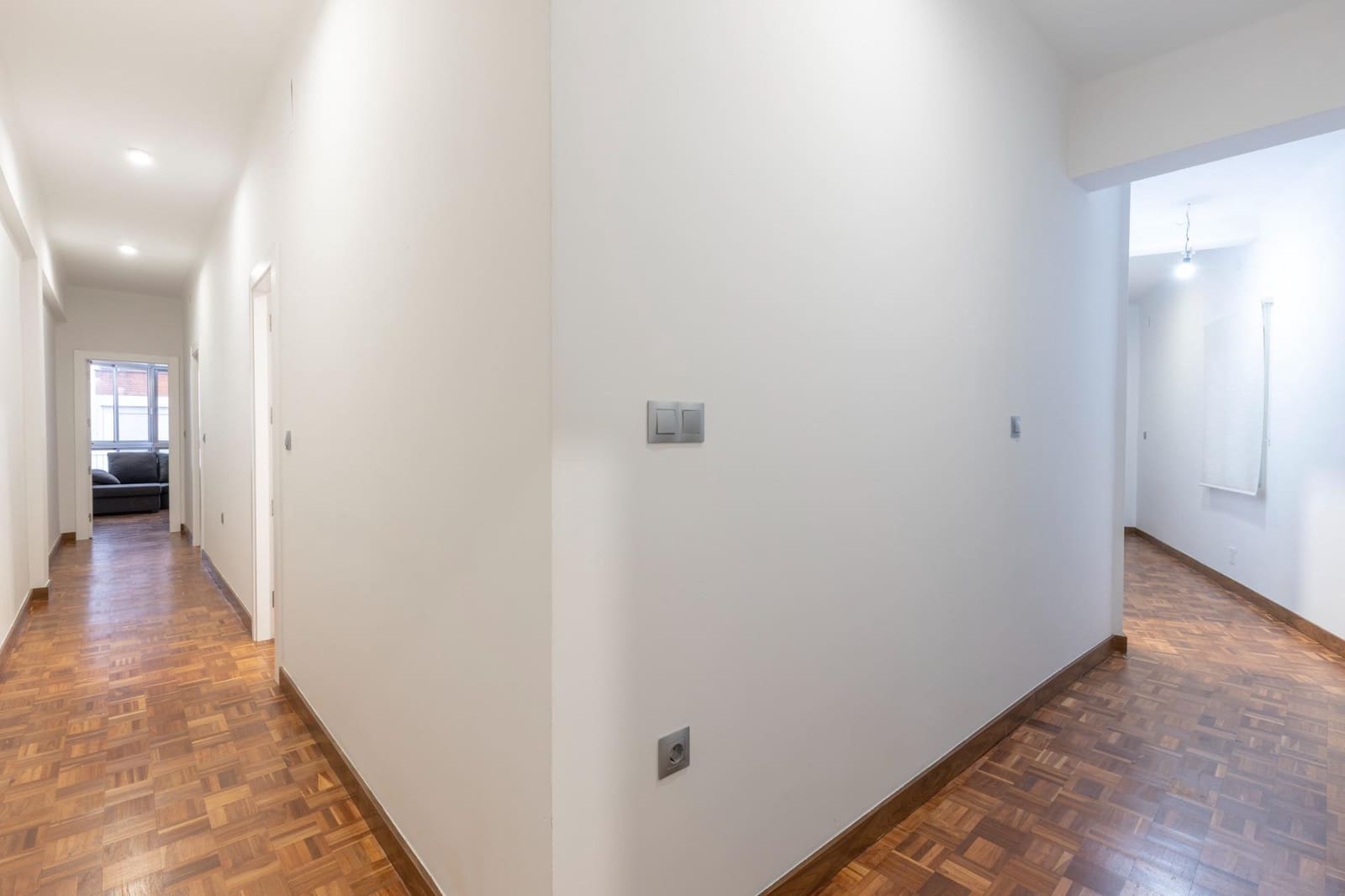 4 soveværelse Lejlighed til salg i Granada by - € 359.000 (Ref: 9556077)