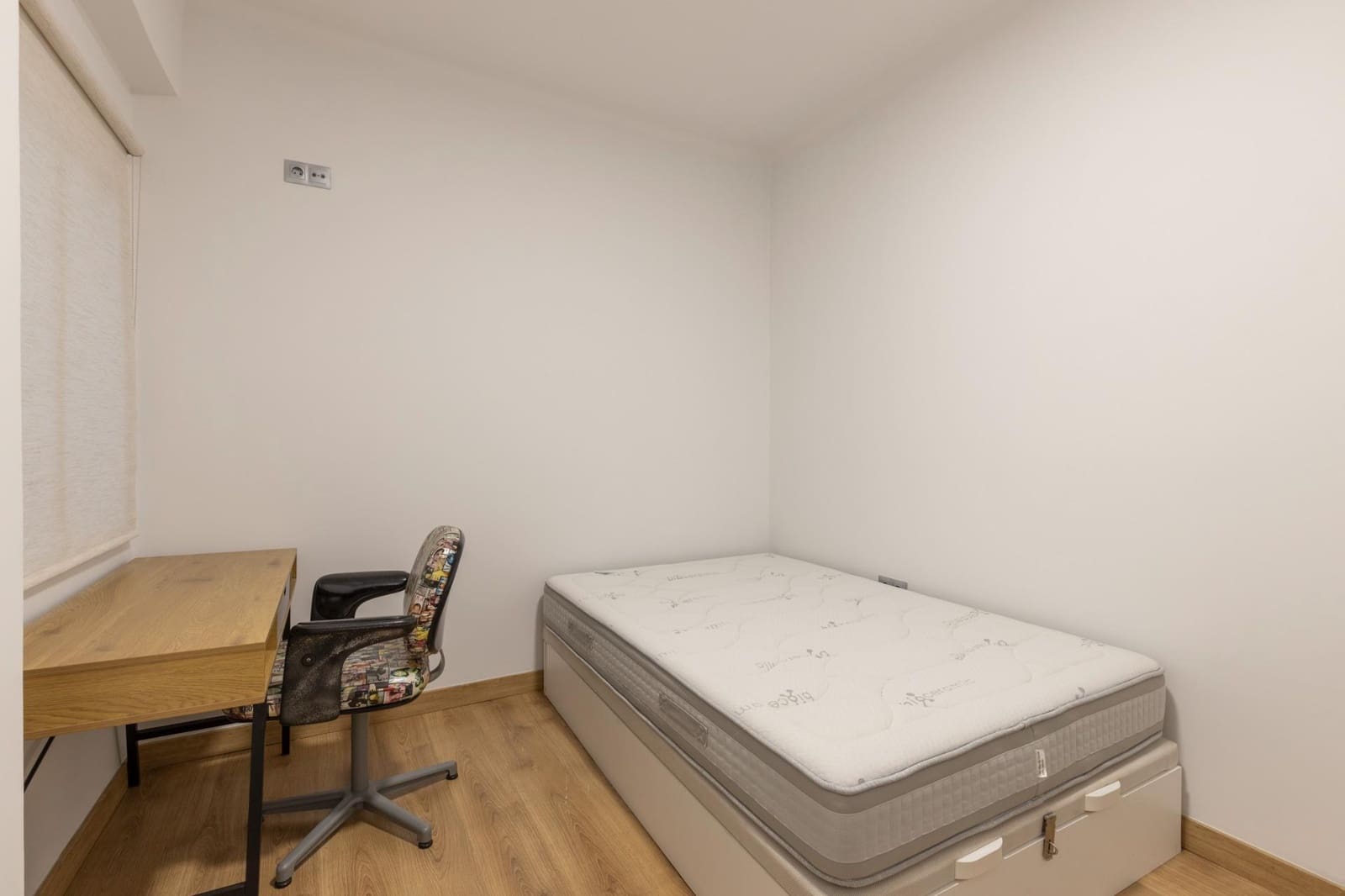 4 soveværelse Lejlighed til salg i Granada by - € 359.000 (Ref: 9556077)