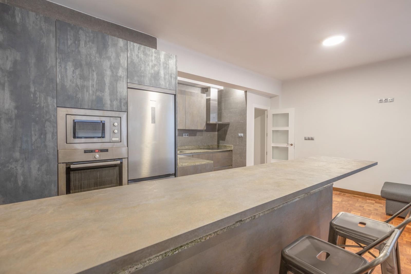 4 soveværelse Lejlighed til salg i Granada by - € 359.000 (Ref: 9556077)