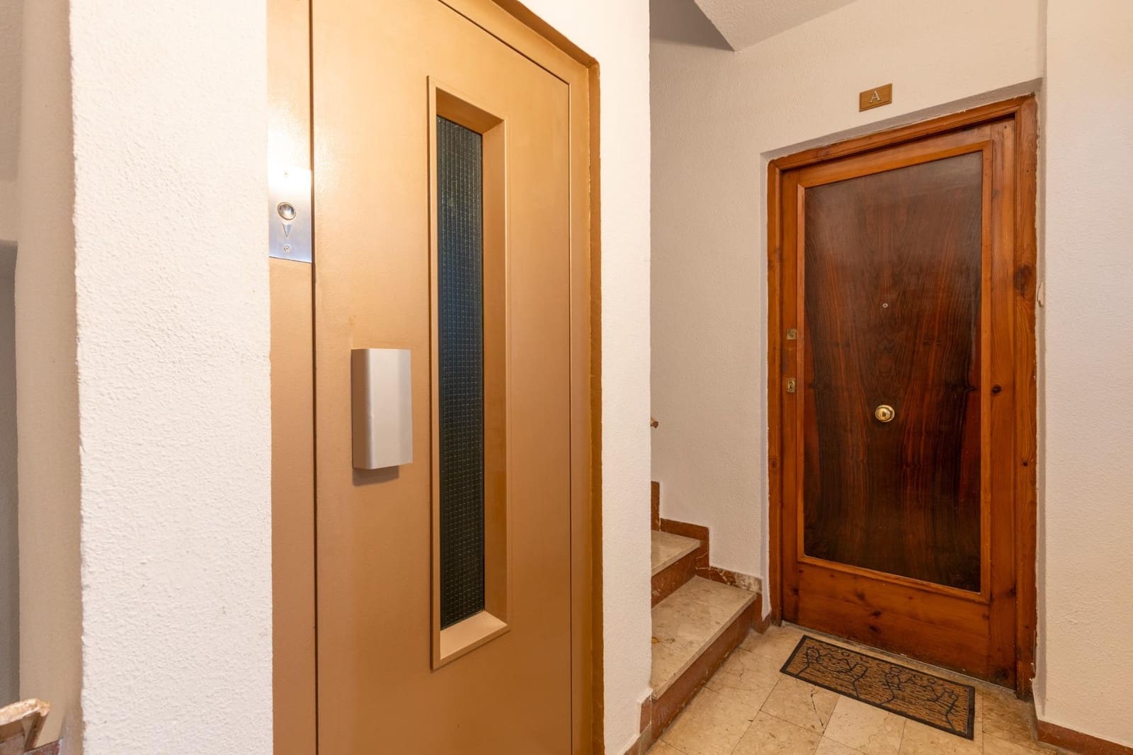 4 soveværelse Lejlighed til salg i Granada by - € 359.000 (Ref: 9556077)