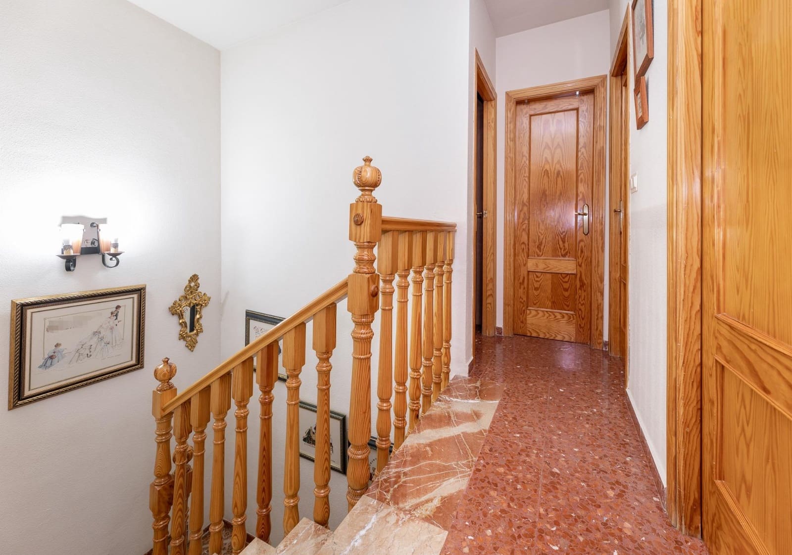 3 Zimmer Reihenhaus zu verkaufen in Otura mit Garage - 240.000 € (Ref: 9556078)