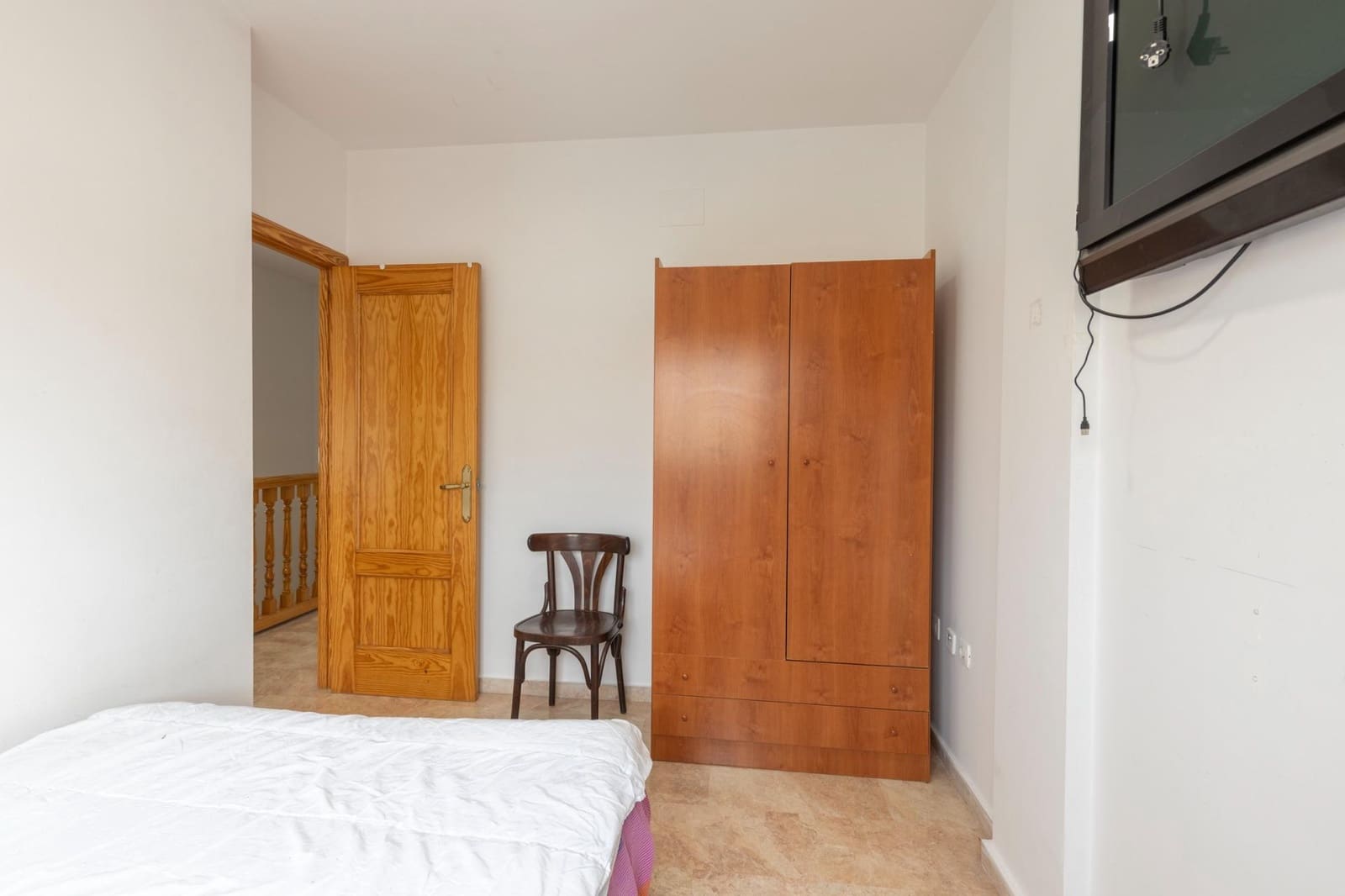 3 Zimmer Reihenhaus zu verkaufen in Ogijares mit Garage - 249.000 € (Ref: 9556080)