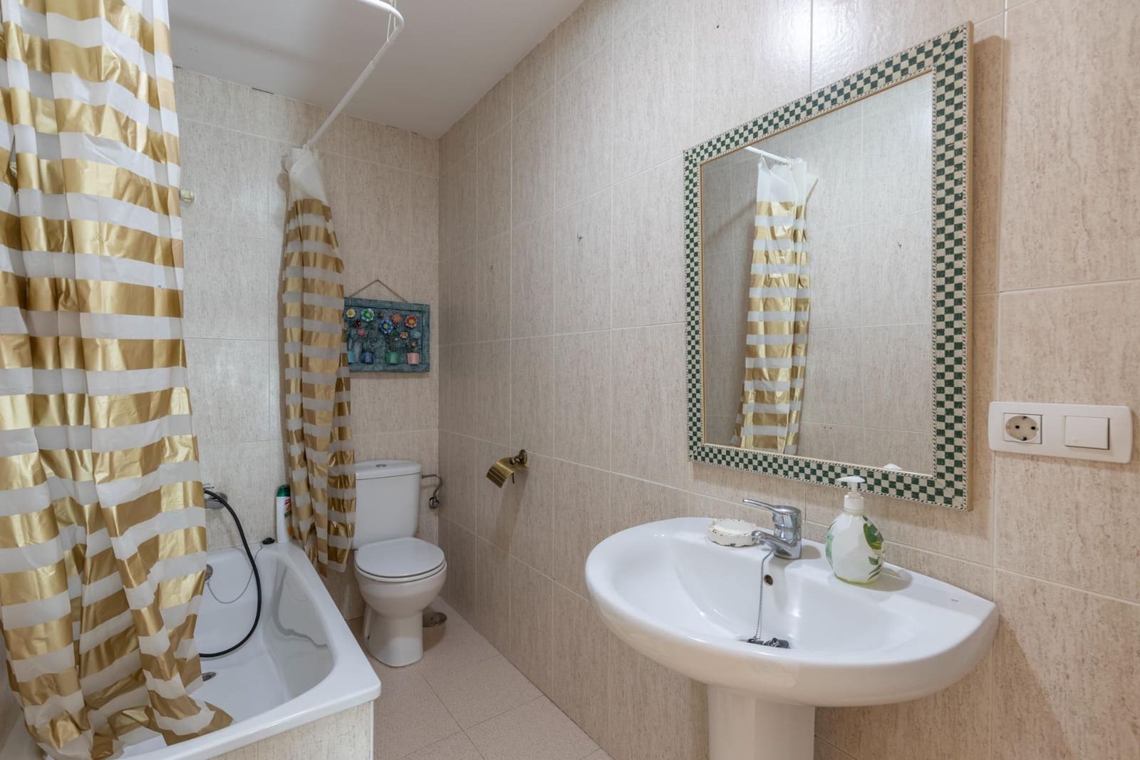 3 Zimmer Reihenhaus zu verkaufen in Ogijares mit Garage - 249.000 € (Ref: 9556080)